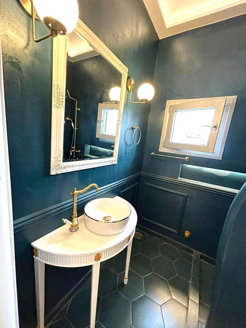 Boutique3436 Luxury Apartment Athén Kültér fotó