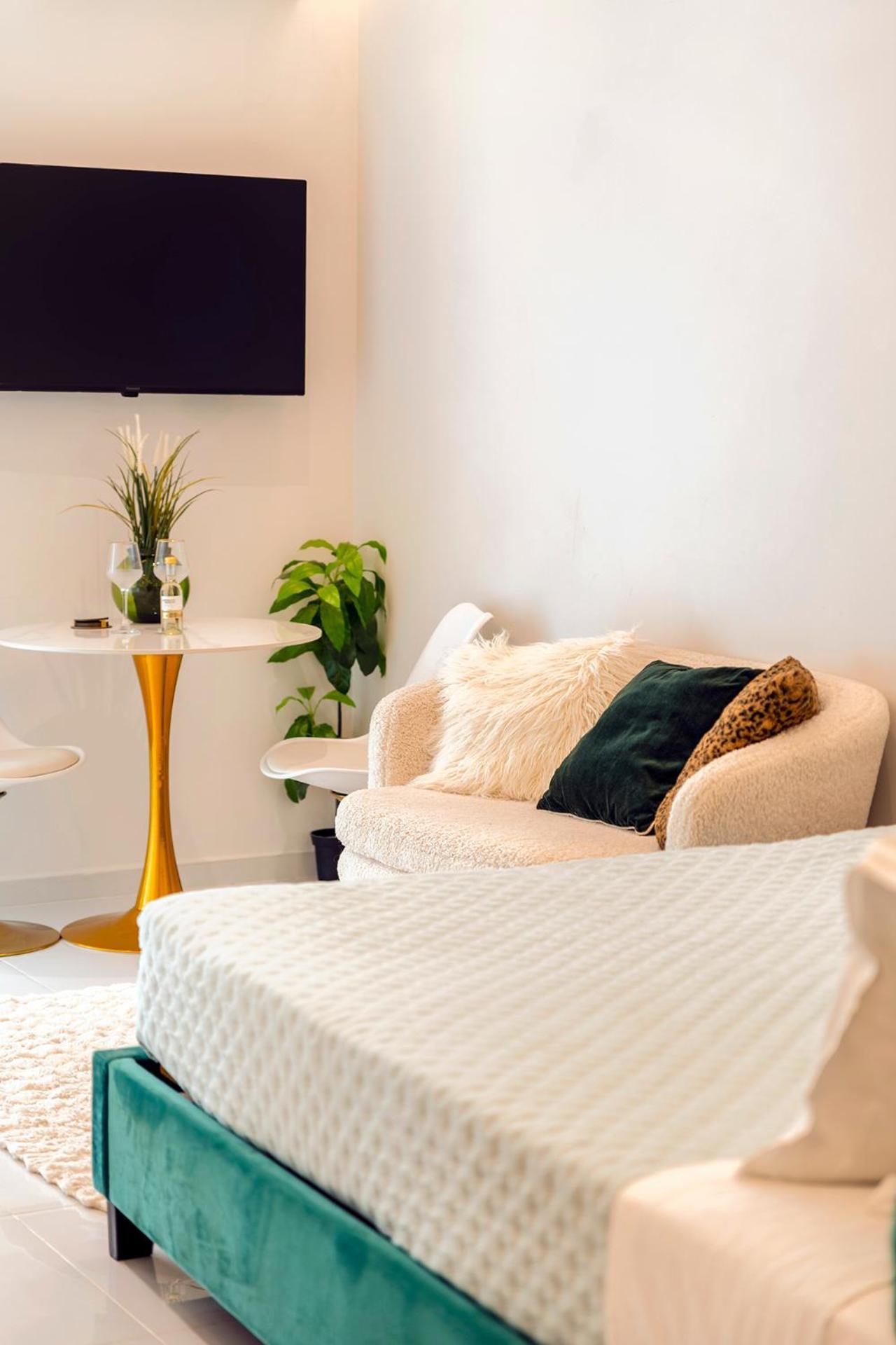 Boutique3436 Luxury Apartment Athén Kültér fotó